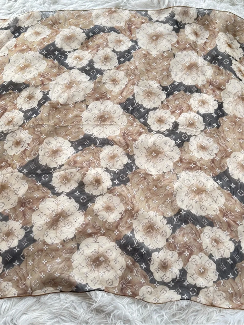 Louis Vuitton Cherry Blossom Silk Scarf 35x35 brown Floral Monogram Lightweight